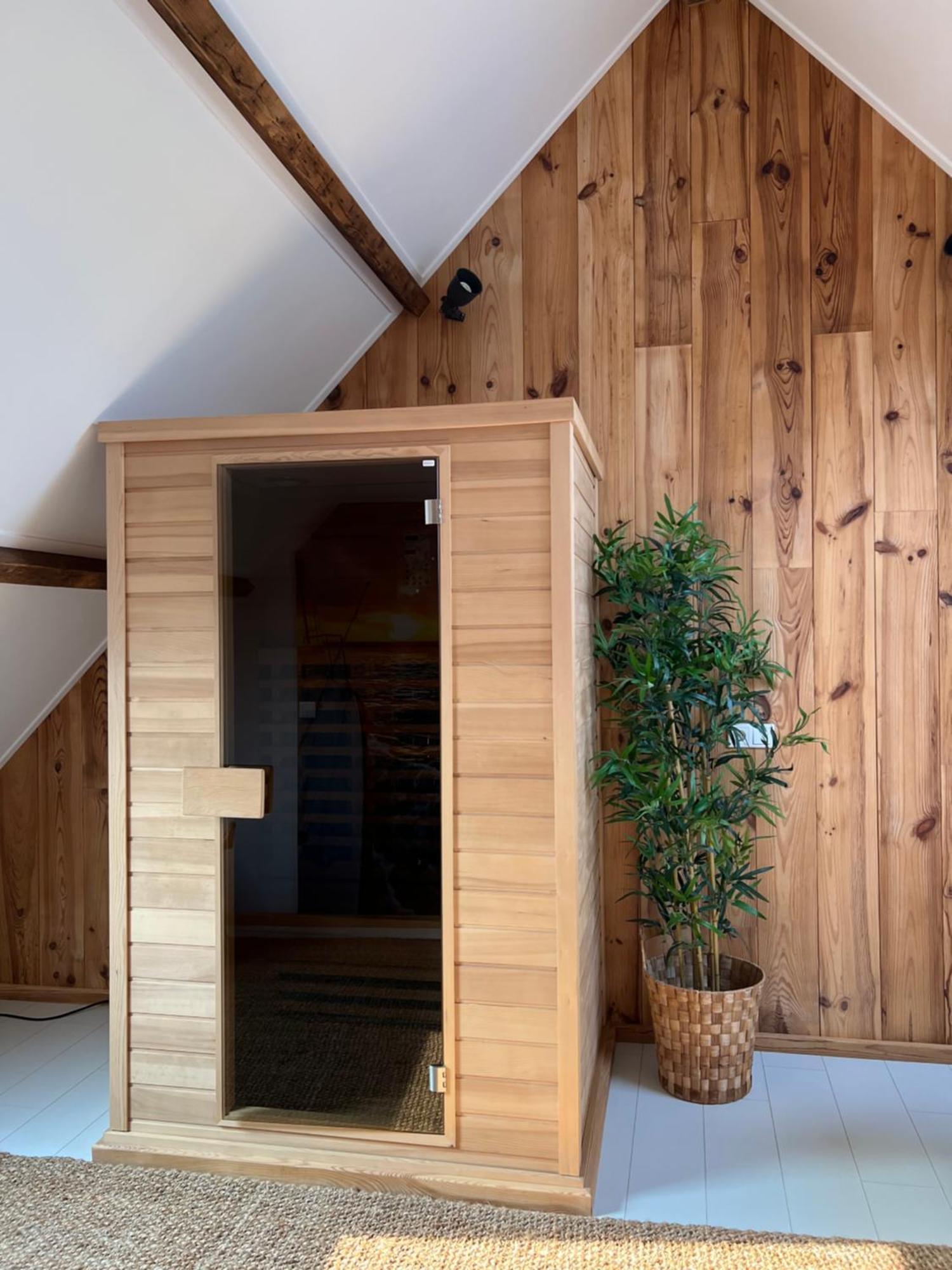 B & B 'Droom In De Polder De Suite Met Prive Sauna Арнемёйден Экстерьер фото